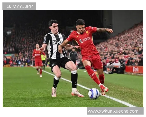 德甲焦点战：本菲卡与波尔图激战成平局乌龙球引发全场热议