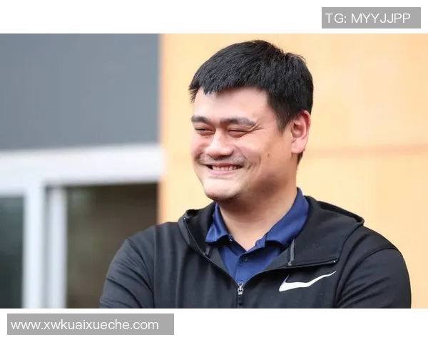 黎巴嫩主帅姚明带领球队迎战国际赛场挑战展现非凡领导力