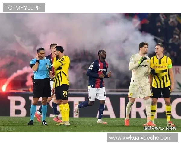 欧冠激战利物浦与巴萨平局红牌争议引发全场热议与数据分析