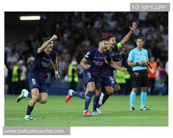 欧联杯惊心动魄巴黎圣日耳曼逆转里昂的精彩瞬间与十大进球回顾
