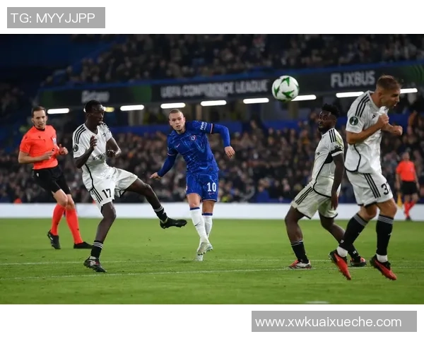 尤文图斯与切尔西友谊赛精彩回顾四个进球和帽子戏法点燃全场激情